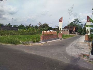 MURAH ! Rumah Siap Bangun Minimalis 300 Juta-an Area Jogja Timur