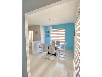 SE VENDE CASA EN MONTELIMAR EN $155,000 AM