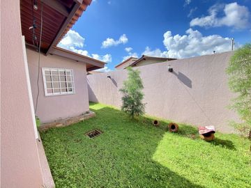 SE VENDE CASA EN MONTELIMAR EN $155,000 AM