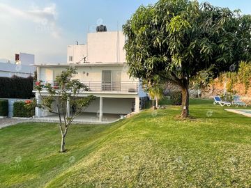 Venta casa en  Tzompantle, Cuernavaca - V284-2