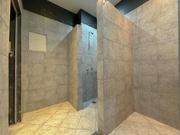 VENTA LOCAL 175 M2 LANUS OESTE