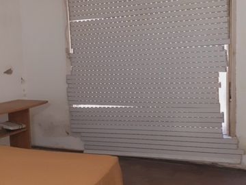 Se vende casa  con dos dormitorios y cochera en Santa Fe Capital