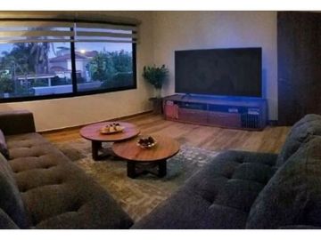 Casa con Alberca en venta El Palomar Tlajomulco de Zuñiga Sur
