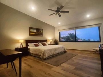 Casa con Alberca en venta El Palomar Tlajomulco de Zuñiga Sur