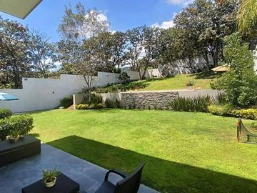 Casa con Alberca en venta El Palomar Tlajomulco de Zuñiga Sur