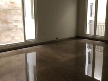 Rumah diJual di Simprug, Jakarta Selatan