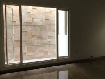 Rumah diJual di Simprug, Jakarta Selatan