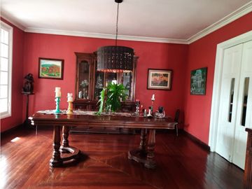 VENDO CASA LA ALAMEDA
