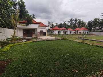 VILLA 4 KAMAR TERLARIS FULL FURNISHED KAWASAN BOROBUDUR MAGELANG