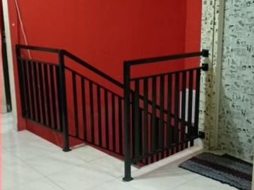 Jual cepat murah rumah 2 lantai semi furnished seputaran Graha Raya, Bintaro, Pinang, Cipondoh, Ciledug, Kota Tangerang