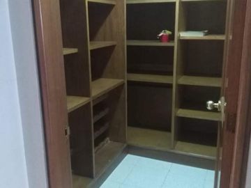 apartamento en venta en los rosales. Cod V20560
