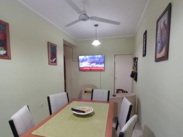 VENDE CASA CON LOCAL Y DEPARTAMENTO!