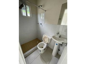 VENDO EXCELENTE Y AMPLIA VIVIENDA EN ARRAIJAN PLAYA DORADA LAS OLAS 3R