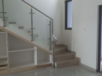 Rumah Baru Rp 816 Juta, 2 Lnt, di Beji, Depok. LT 58 m&sup2;, 3 K