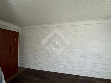 Casa en venta de 3 dorm. en La Florida