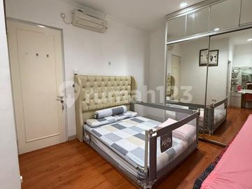 Dijual Rumah di Duta Garden.beverly Hills