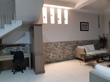 Di Jual Rumah Siap Huni Full Furnished 4 Kamar di Setra Duta Bandung
