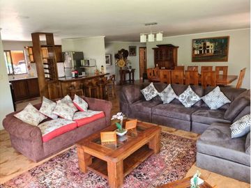 SE VENDE PARCELA. CAMINO A RAFAEL 10,93 HA.