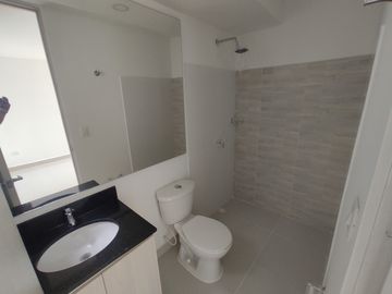 apartamento en venta en alameda del rio. Cod V104462