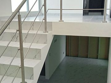 Excelente casa en Lomas de Juriquilla con Roof Garden J2
