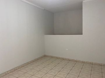 CASA EN VENTA COL. PENSIONES CIVILES C.P. 31501 EN CD. CUAUHTEMOC, CHIHUAHUA.