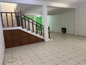 CASA EN VENTA COL. PENSIONES CIVILES C.P. 31501 EN CD. CUAUHTEMOC, CHIHUAHUA.