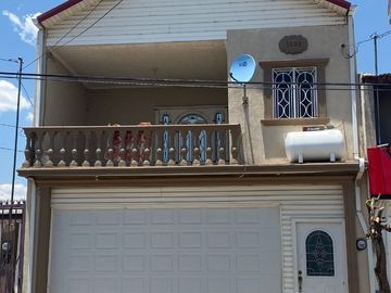 CASA EN VENTA COL. PENSIONES CIVILES C.P. 31501 EN CD. CUAUHTEMOC, CHIHUAHUA.