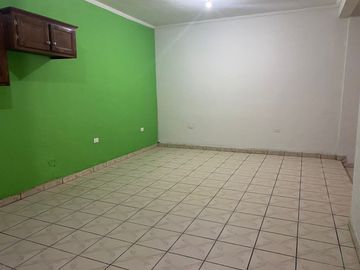CASA EN VENTA COL. PENSIONES CIVILES C.P. 31501 EN CD. CUAUHTEMOC, CHIHUAHUA.