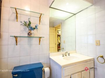 Casa de Lujo en Venta en Bugambilias cerca centro comercial
