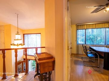 Casa de Lujo en Venta en Bugambilias cerca centro comercial
