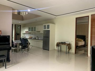 Rumah 2 Lantai Luas 398 di Permata Jingga Sukarno Hatta Malang