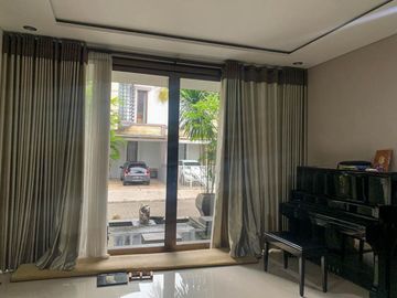 Rumah 2 Lantai Luas 398 di Permata Jingga Sukarno Hatta Malang
