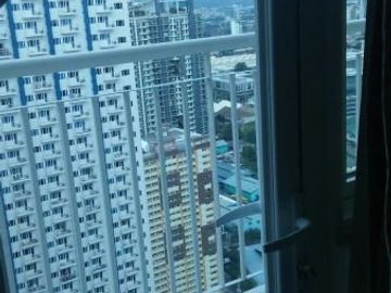FOR SALE: 27.37sqm 1BR Condo in Light Residences Mandaluyong City