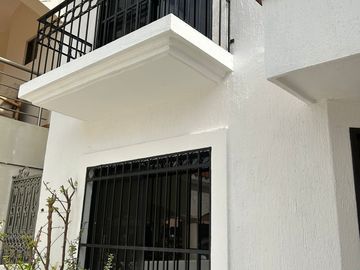 EN VENTA EXCELENTE CASA DE 3 RECAMARAS UNA EN PLANTA BAJA UBICADA EN SANTA FE