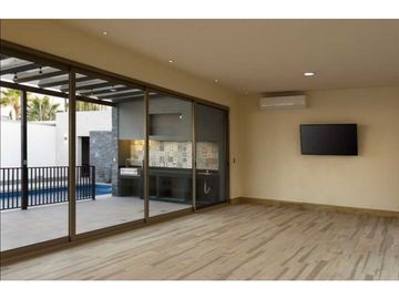 Quinta en Venta Portal del Norte, Zuazua, Nuevo León
