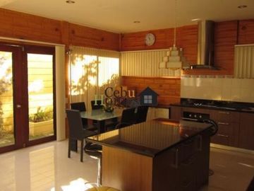 Modern House For Rent in Talamban Village
