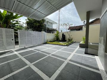 Dijual 1 unit Rumah siap huni Lokasi di Janturan Tirtoadi Mlati Sleman yk. (Kelurahan Tirtoadi kebarat 300m)