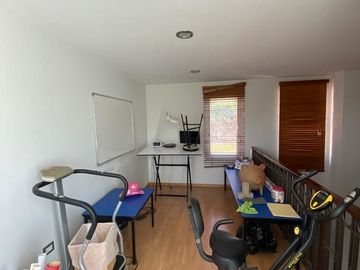 Amplia Casa en Venta