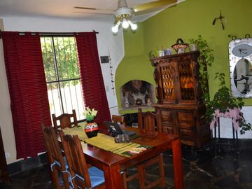 Casa en Tanti en barrio cerrado