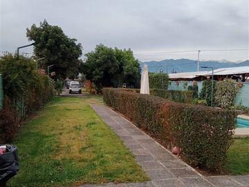 Casa Sala de Eventos en Venta con Piscina en Rengo