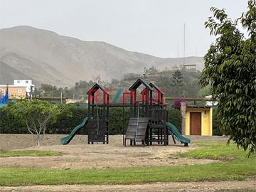 🌴 TERRENO EN VENTA – CONDOMINIO LAS COLINAS DE PUERTO VIEJO – CAMPO Y PLAYA EN PERFECTO EQUILIBRIO

💲 Precio: $105,000 | 📏 Área de terreno: 1,627 m²