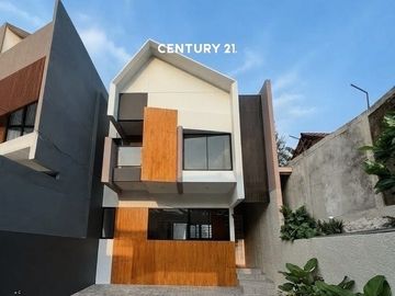Dijual Rumah Brand New Di Bintaro Sektor 9