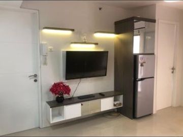 Disewakan Apartemen 2BR Bassura City Tw J lt 20 BS FURNISH