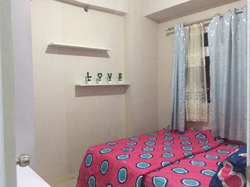 Apartemen cantik wifi ready green pramuka city cempaka putih