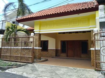 Rumah Disewakan Sukomanunggal Jaya Surabaya KT