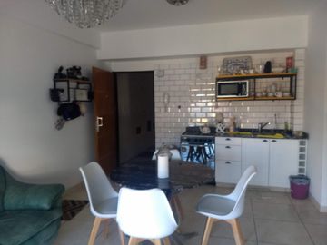 EXCELENTE DEPARTAMENTO 3 AMBIENTES
