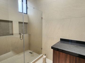 Casa en venta en Residencial San Nicolás Premier, zona Pte.  de Aguascalientes