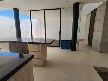 Casa en venta en Residencial San Nicolás Premier, zona Pte.  de Aguascalientes