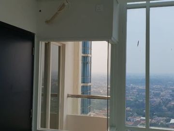 Apartemen di Margonda, type Suite Corner, 1BR, 23rd Floor