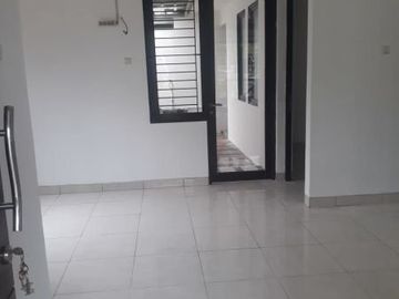 Rumah disewakan di Legenda Wisata Cibubur